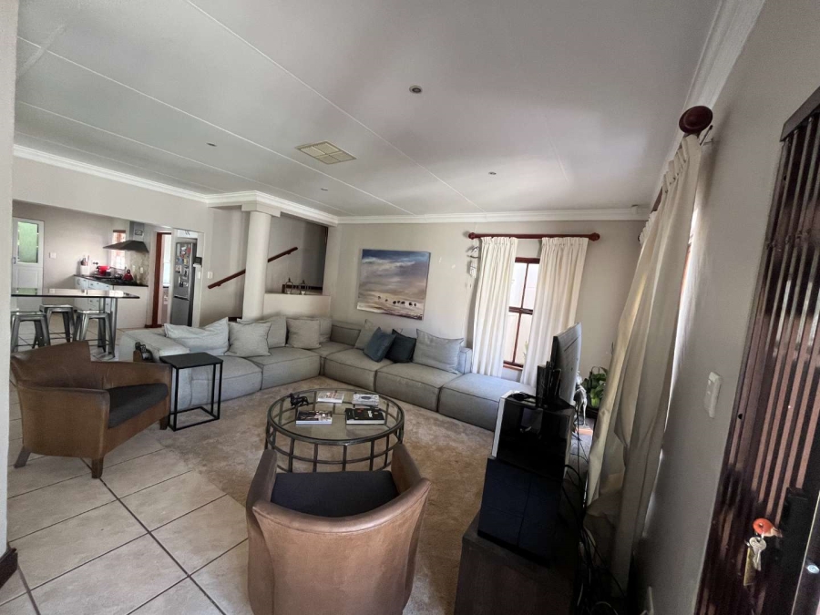 3 Bedroom Property for Sale in Middelpos Northern Cape